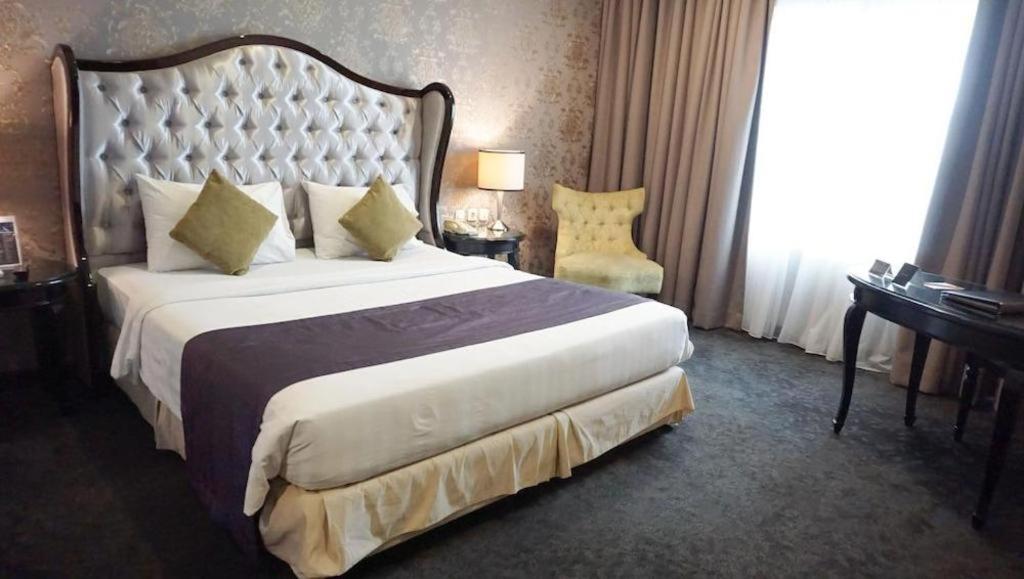 The Mirah Hotel Bogor Eksteriør billede