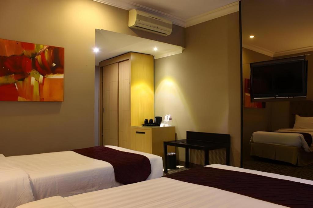 The Mirah Hotel Bogor Eksteriør billede