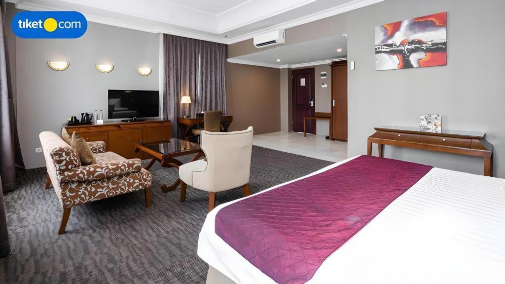 The Mirah Hotel Bogor Eksteriør billede