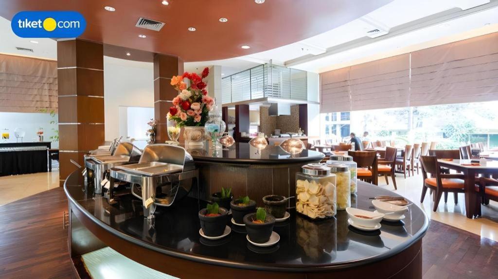 The Mirah Hotel Bogor Eksteriør billede